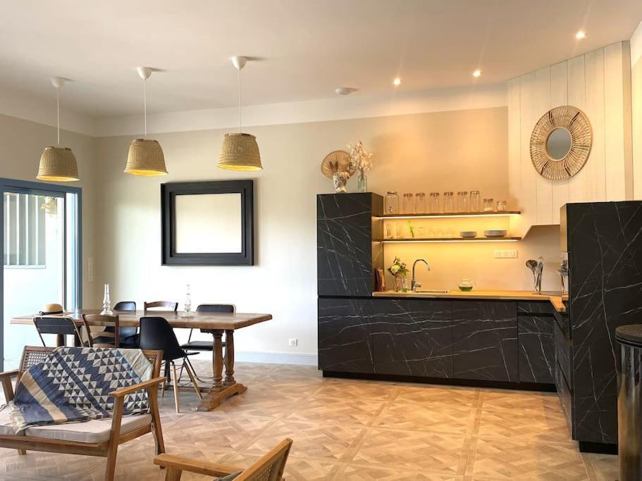 Le Pavillon D'ete 4* - Elegant Et Lumineux Vakantiehuis Saint Alban Auriolles